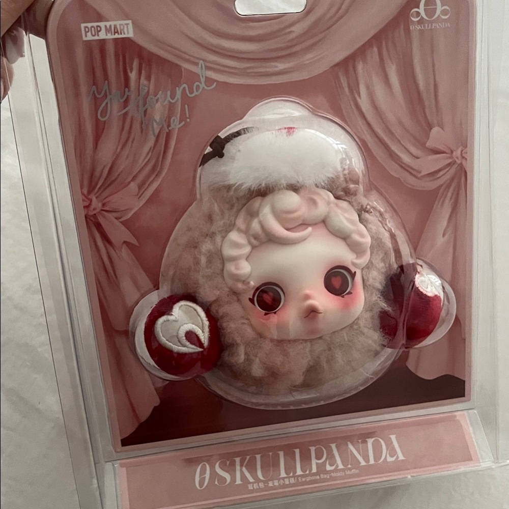 Authentic Skullpanda You Found Me earphones pouch keychain new